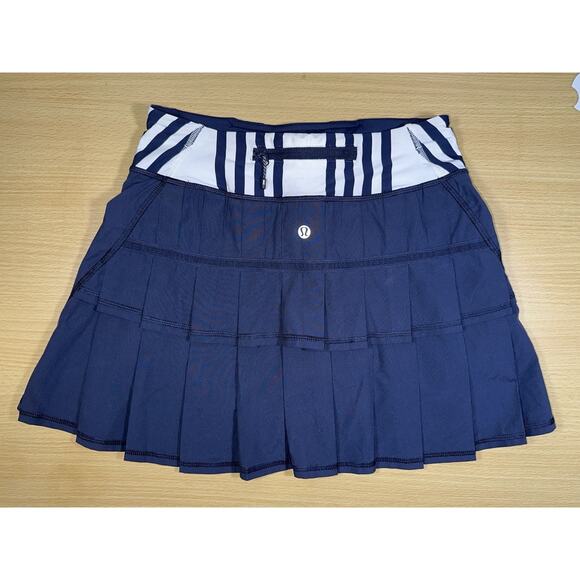 Lululemon Run Pace Setter Skirt Skort Navy Inkwell White 2 Tall NWOT Pleated C4 - Picture 1 of 5